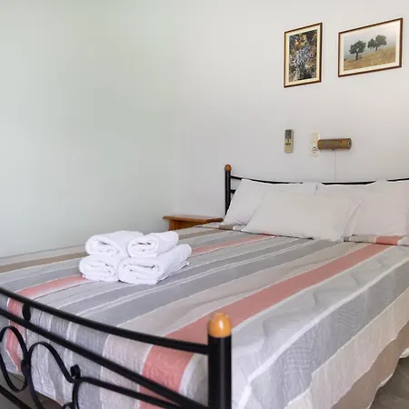 Panorama Rooms Pyrgos Dirou Экстерьер фото